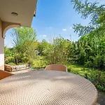 Lavric Apartment