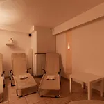 Lavric Apartment *