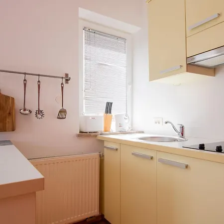 Lavric * Velike Bloke