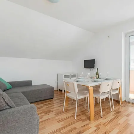 Lavric * Velike Bloke