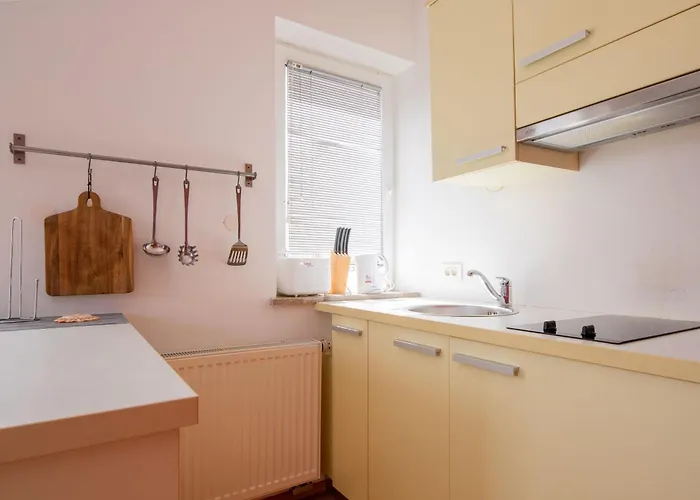 Lavric * Velike Bloke